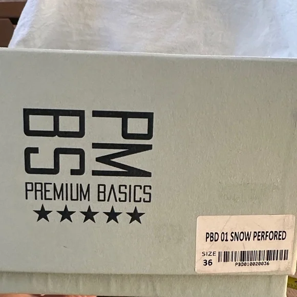 PREMIUM BASICS Women's White Athletic Shoes - Picture 10 of 11